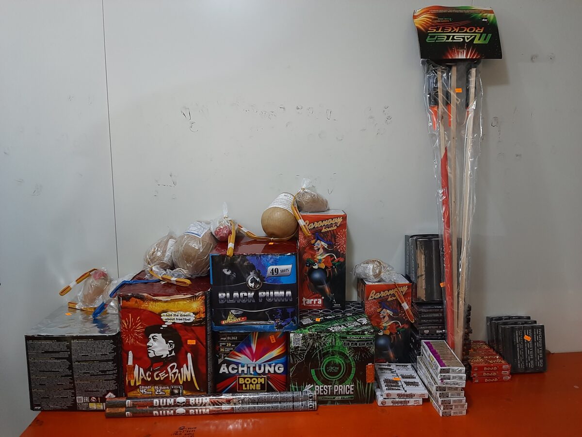 Erfolgreiche Grenzkontrollen - 74 Kilo Feuerwerk beschlagnahmt