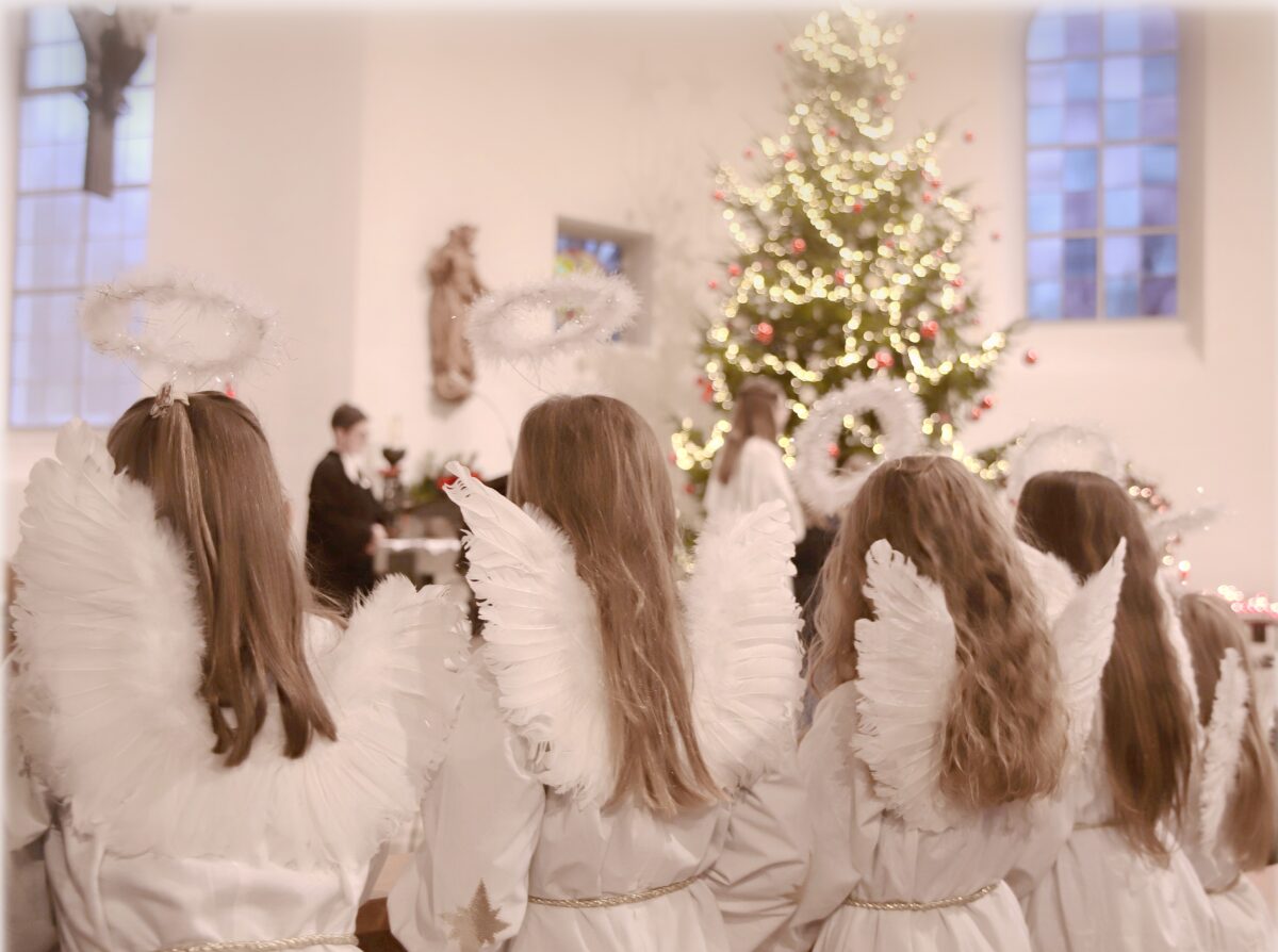 Etzenricht lädt zur Dorfweihnacht mit ökumenischem Krippenspiel ein