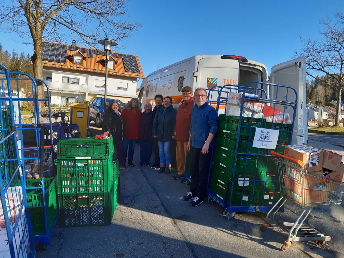 Große Spendenaktion der SPD-Frauen für Tafel Weiden-Neustadt