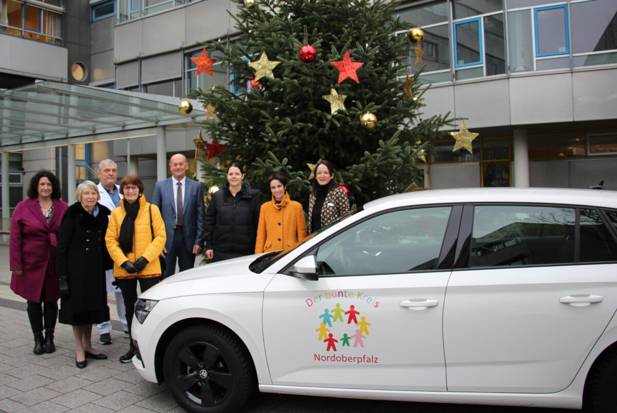 Hilfe auf Rädern: Neues Auto für den Bunten Kreis Weiden