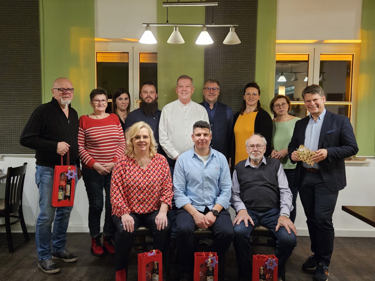 CSU Ortsverband Hammerweg ehrt langjährige Mitglieder und diskutiert lokale Themen