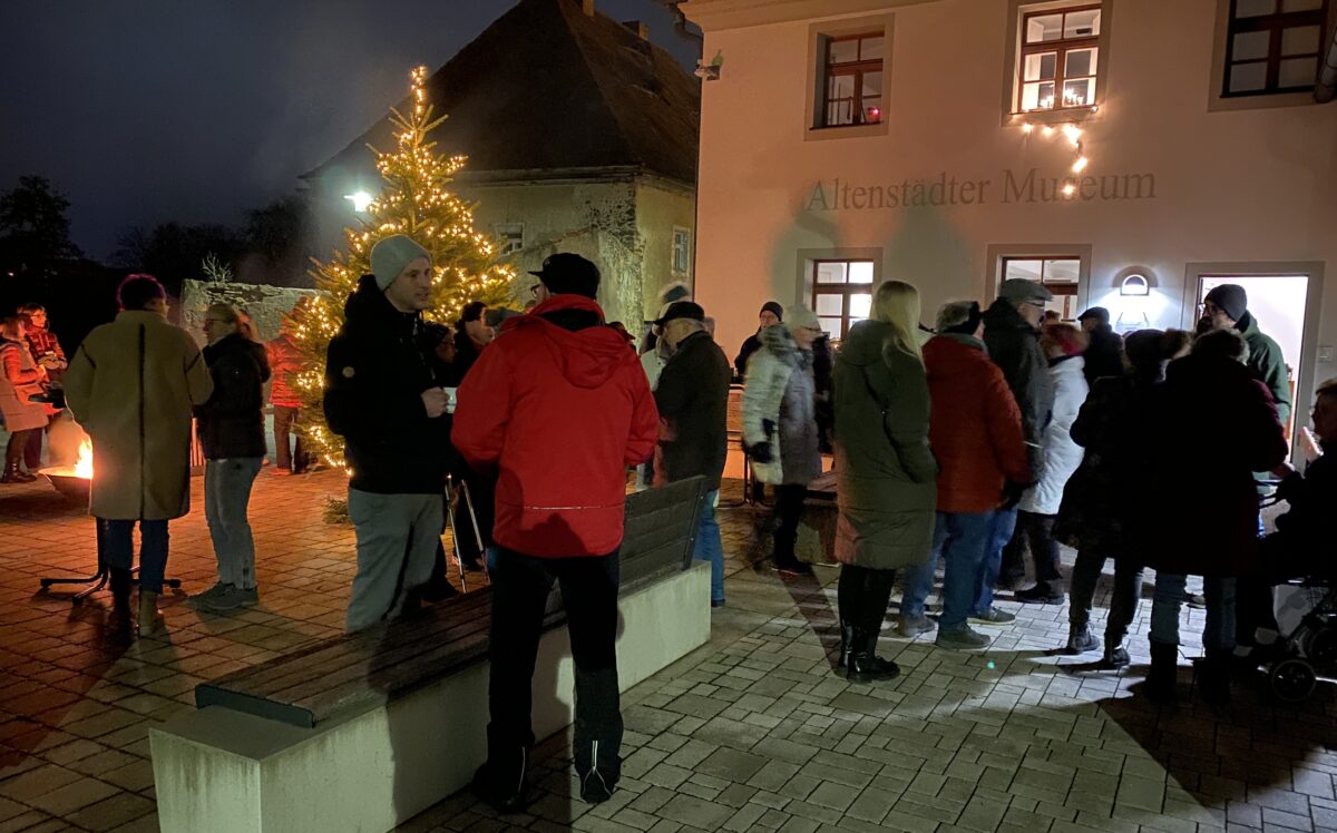 120 Besucher beim Adventsstammtisch