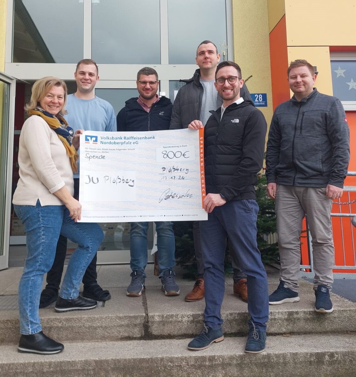 JU Plößberg spendet 800 Euro an Kindergarten