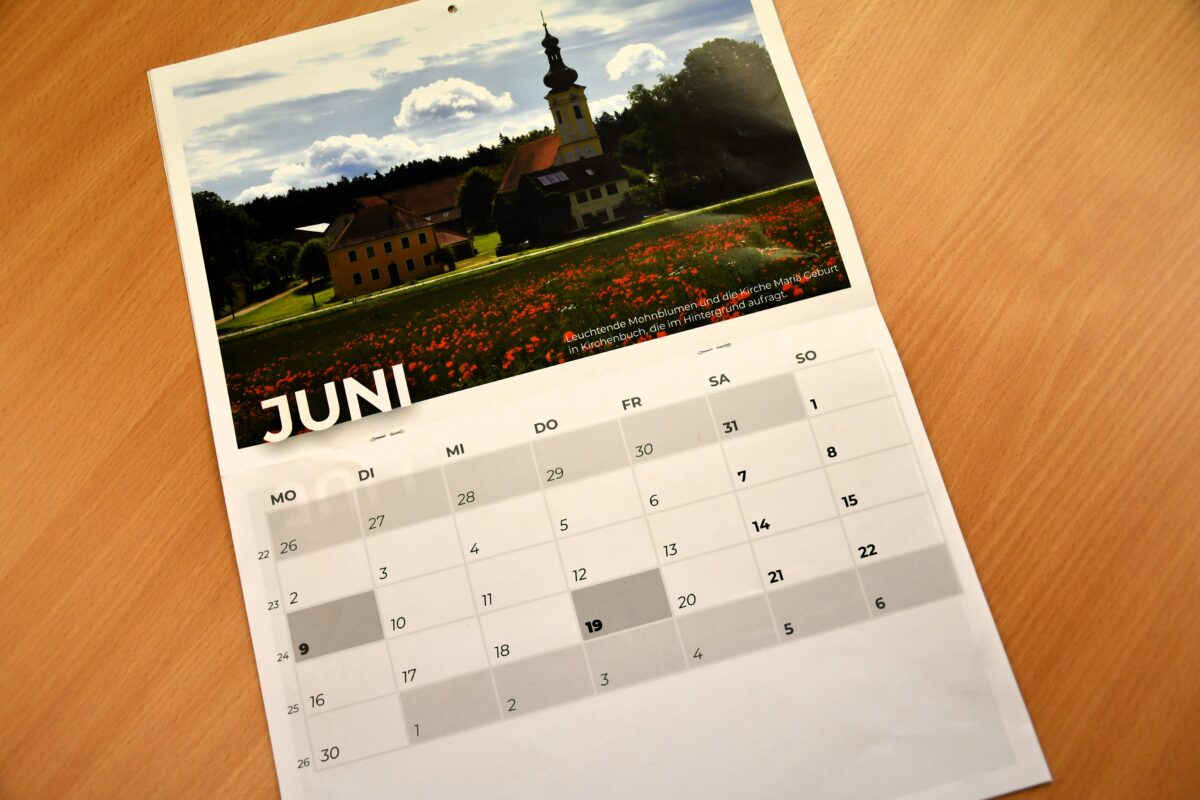 Durch das Jahr in 53 Wochen: Burglengenfeld-Kalender hat jetzt schon Kultstatus
