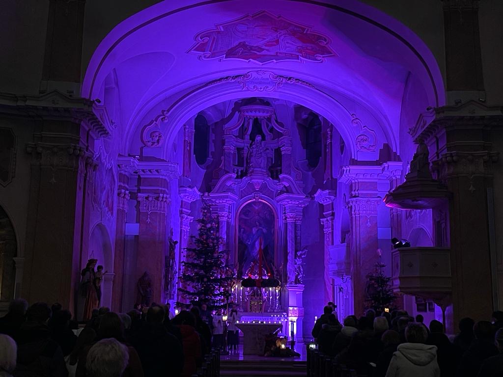 Rorate-Messen: Adventszeit erwacht in Vohenstrauß