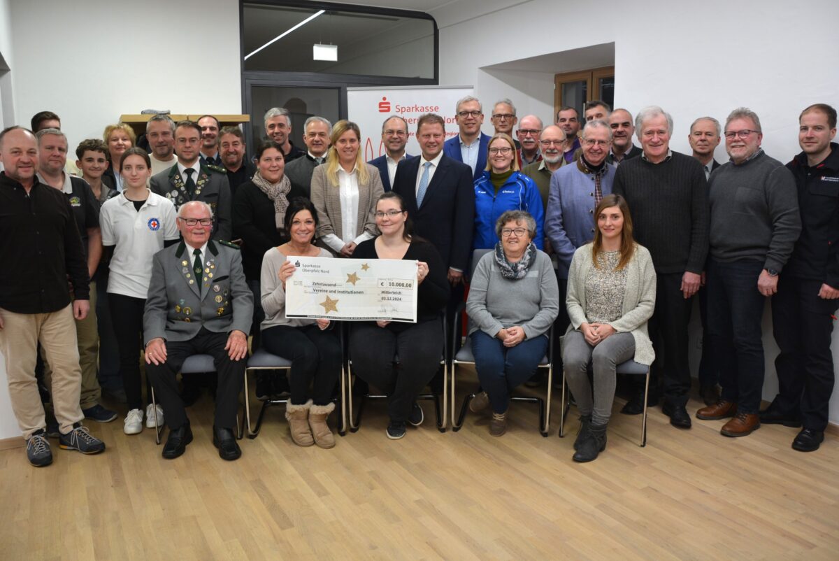 Sparkasse fördert Vereine in Mitterteich und Tirschenreuth