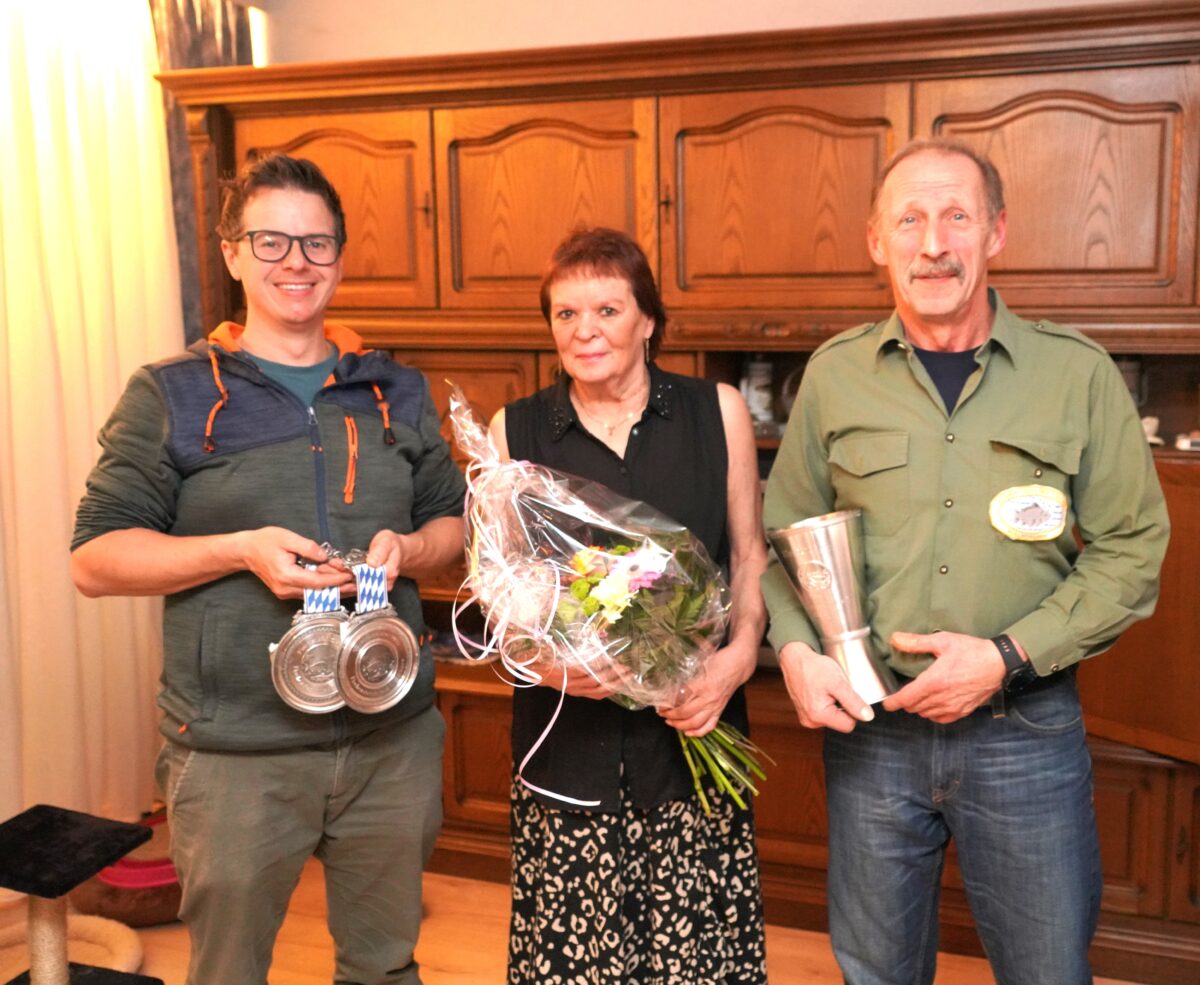 Waldthurner Fischerstammtisch ehrt Gewinner
