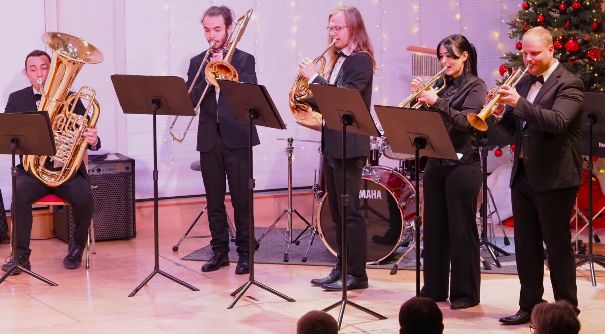 Konzertabend "37,96 Meter Blech": Blechbläser laden nach Sulzbach-Rosenberg ein