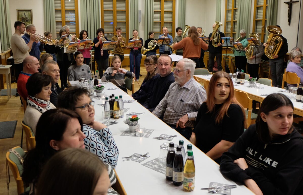 Evangelische Kirchengemeinde Floß: Ehrenamtliche bringen viele Talente ein