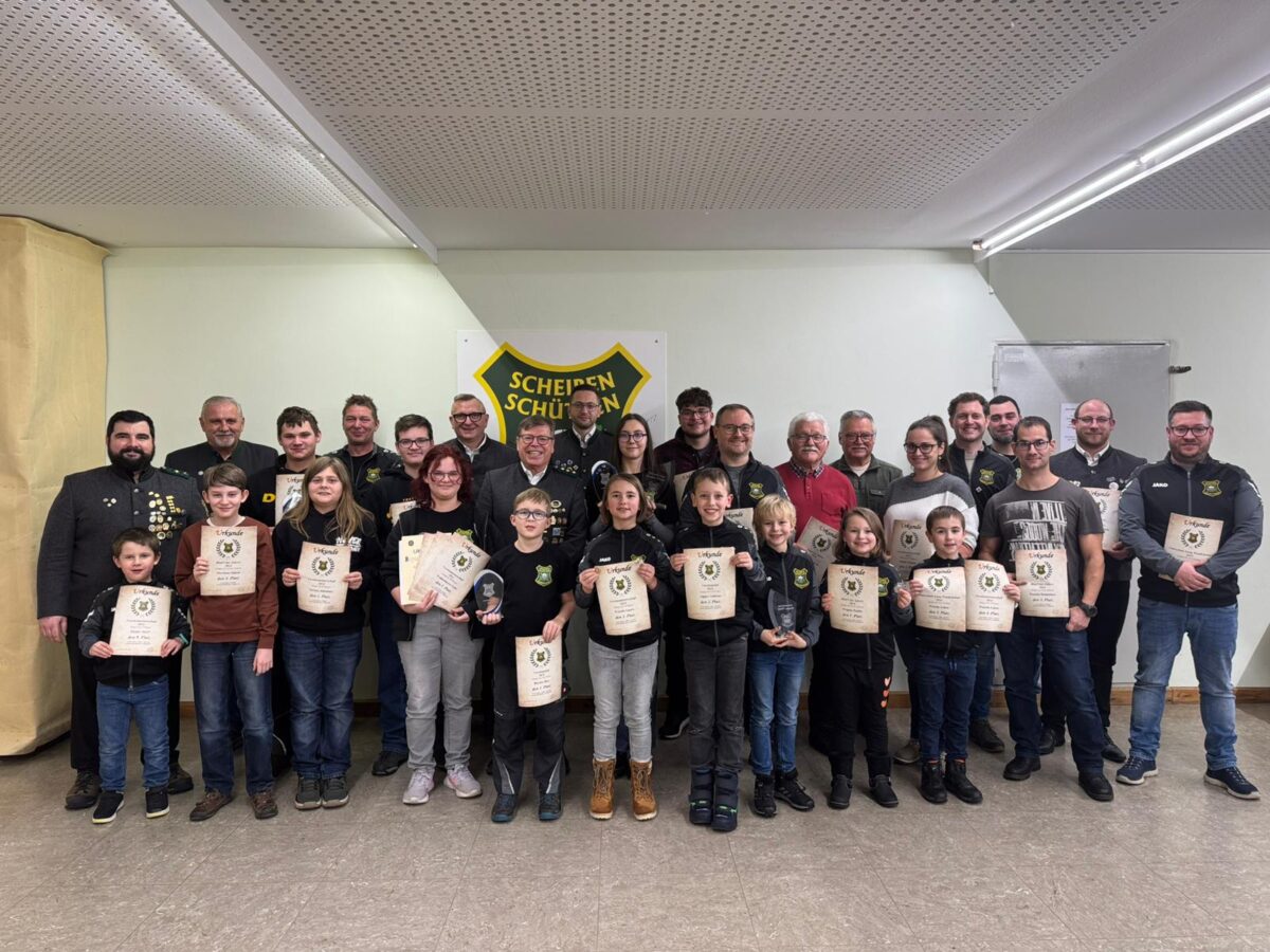 Ehrungsreicher Abend für Schützen in Weiherhammer
