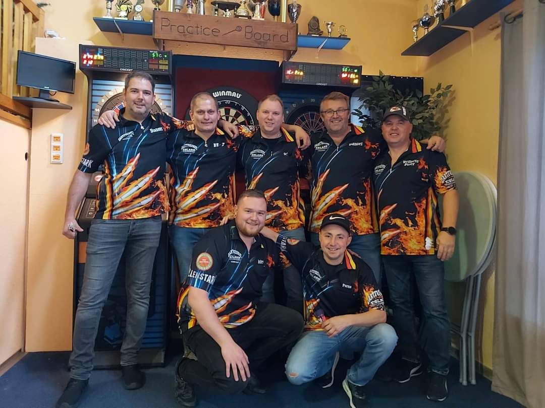 Erfolg in der Bundesliga: Eslarns Dartteam holt Vizemeistertitel