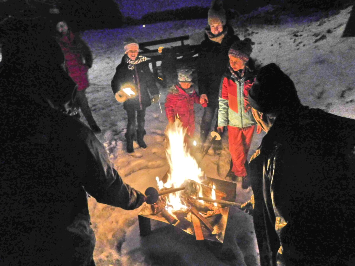 Feurige Winterfreude beim Fire &amp; Ice-Abend in Speichersdorf
