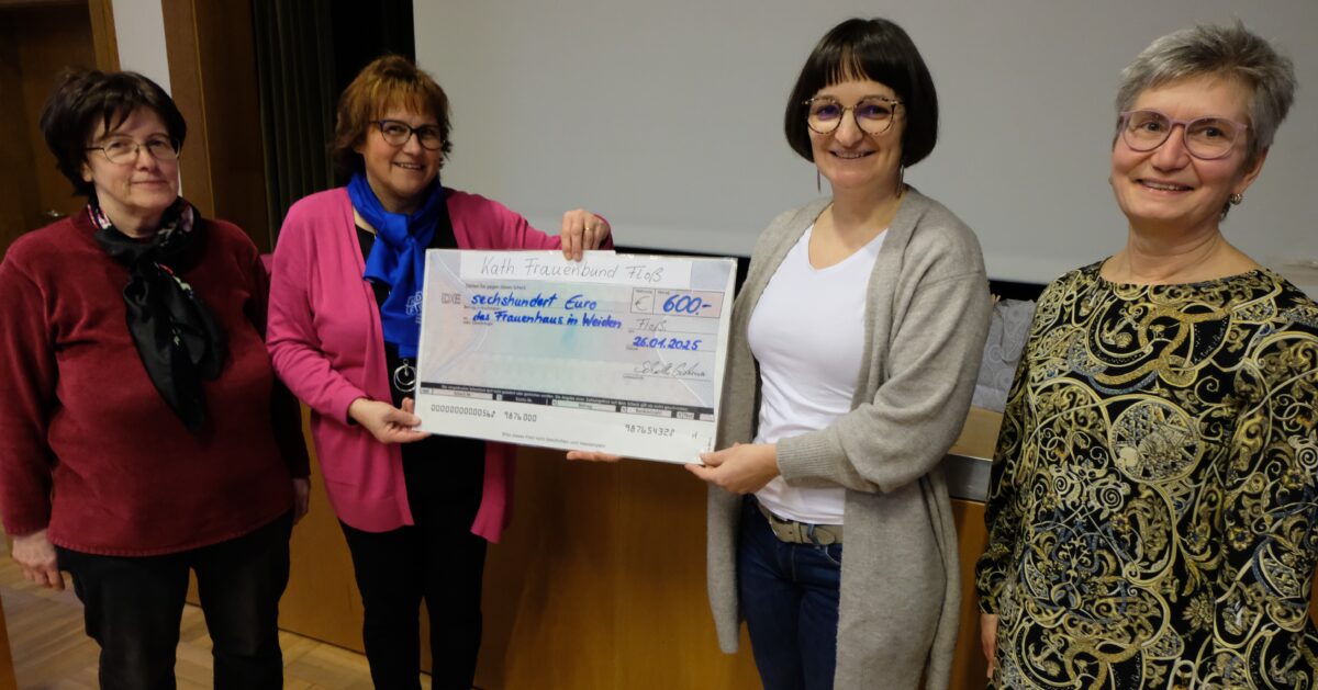 Frauenbund Floß unterstützt Frauenhaus mit 600 Euro