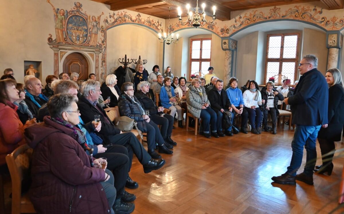 Rothenstadter Senioren bezaubert von Annabergs Winterwelt