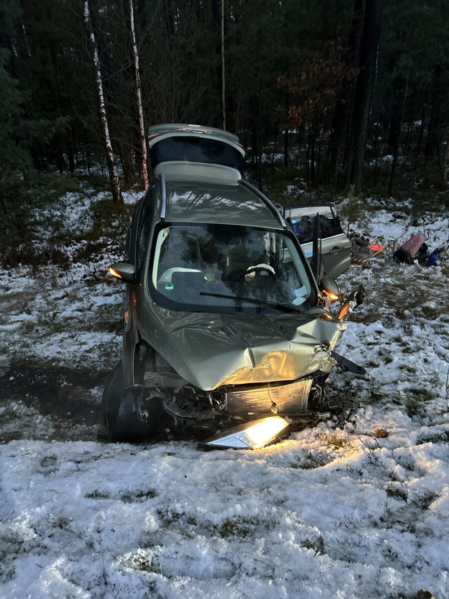 Unfall auf B14: Familie entgeht knapp einer Tragödie