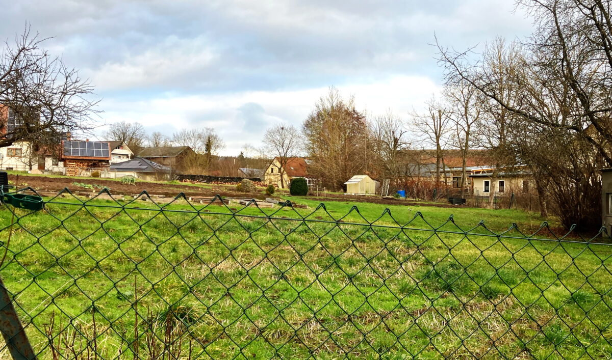 Vorbach plant Naturstationen am Radweg