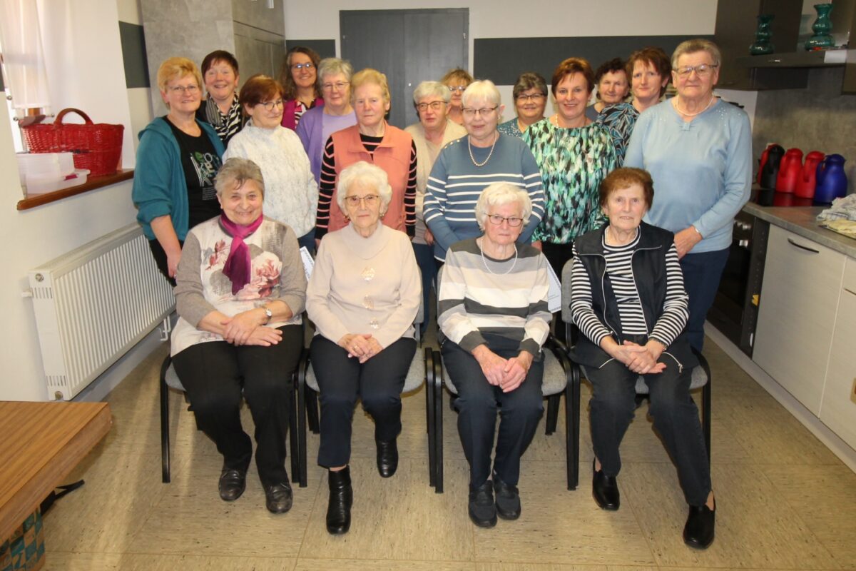 Frauenbund Burkhardsreuth setzt auf bewährte Traditionen