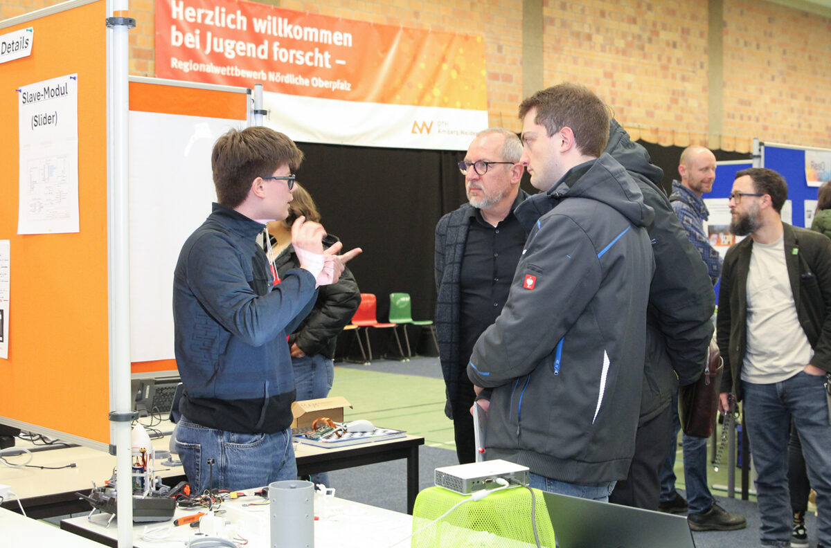 Junge Forscher glänzen beim Regionalwettbewerb