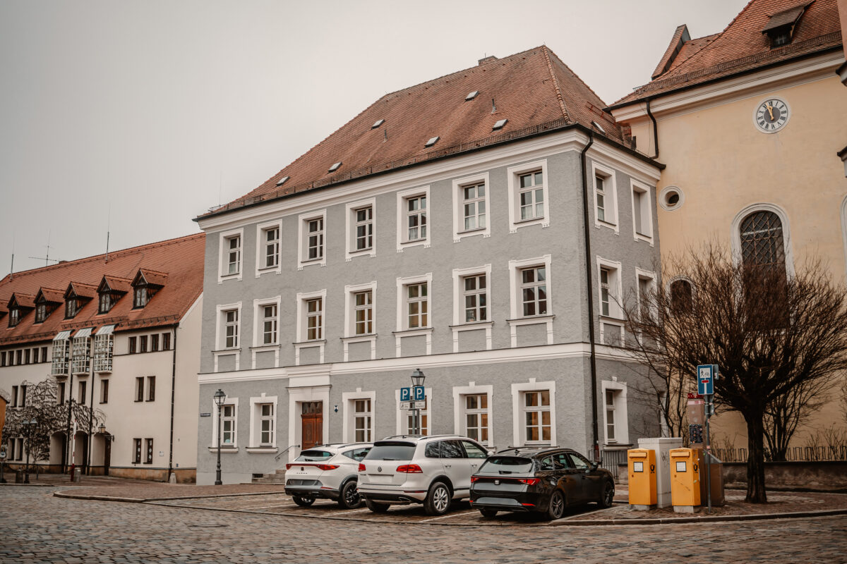 Amberg testet neue Kurzzeitparkplätze in Altstadt