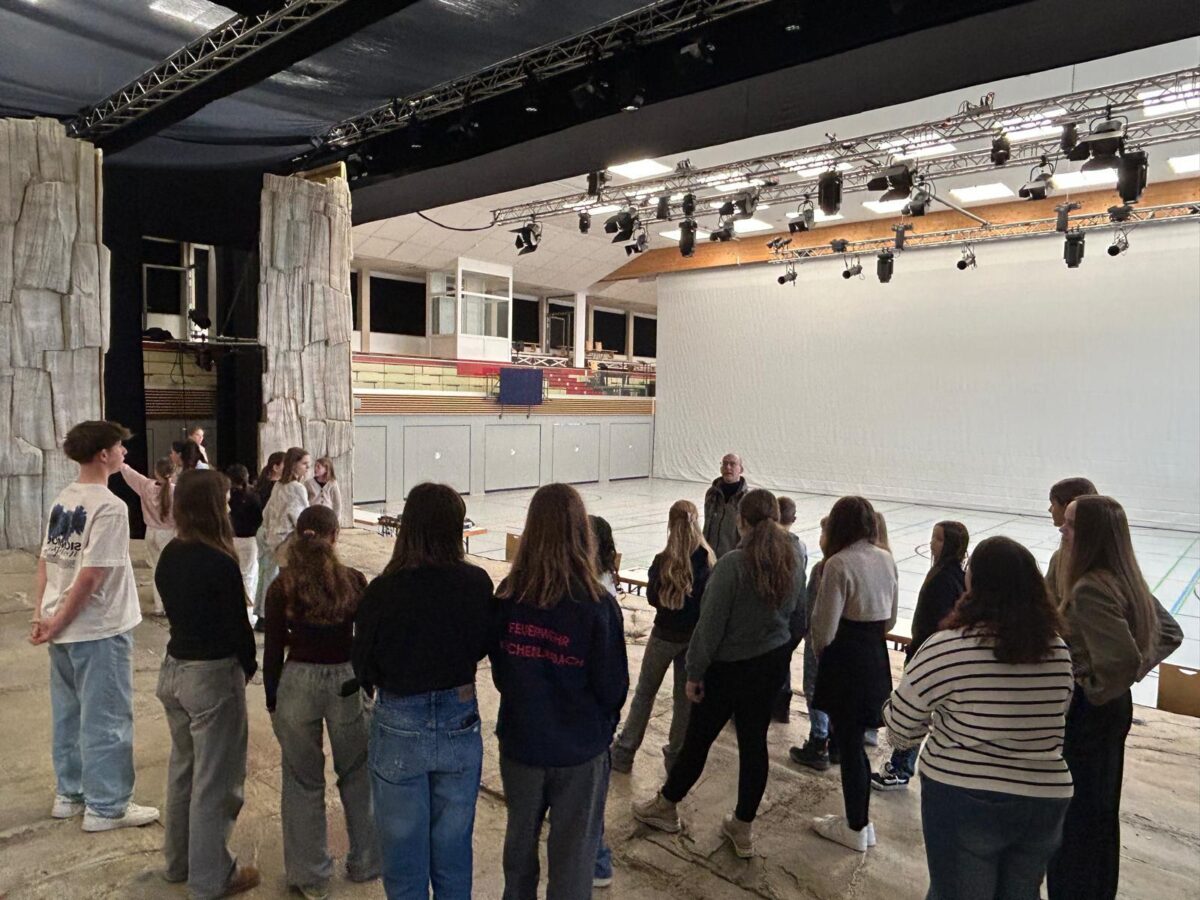 Kemnather Schüler erleben Passionsspiel hautnah