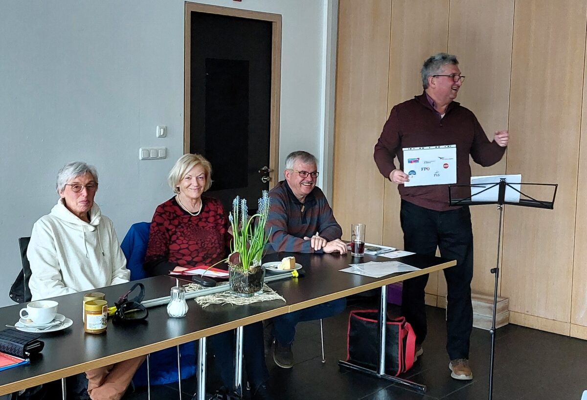 Diskussion über Bundestagswahl bei den Ver.di Senioren in Weiden