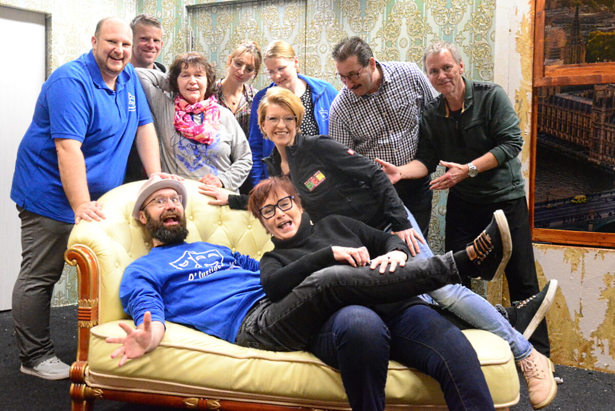 "D'lustigen Konrader" proben "Außer Kontrolle"