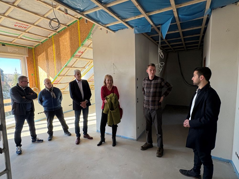 SPD-Kreistagsfraktion besichtigt Öko-Projekt in Sulzbach