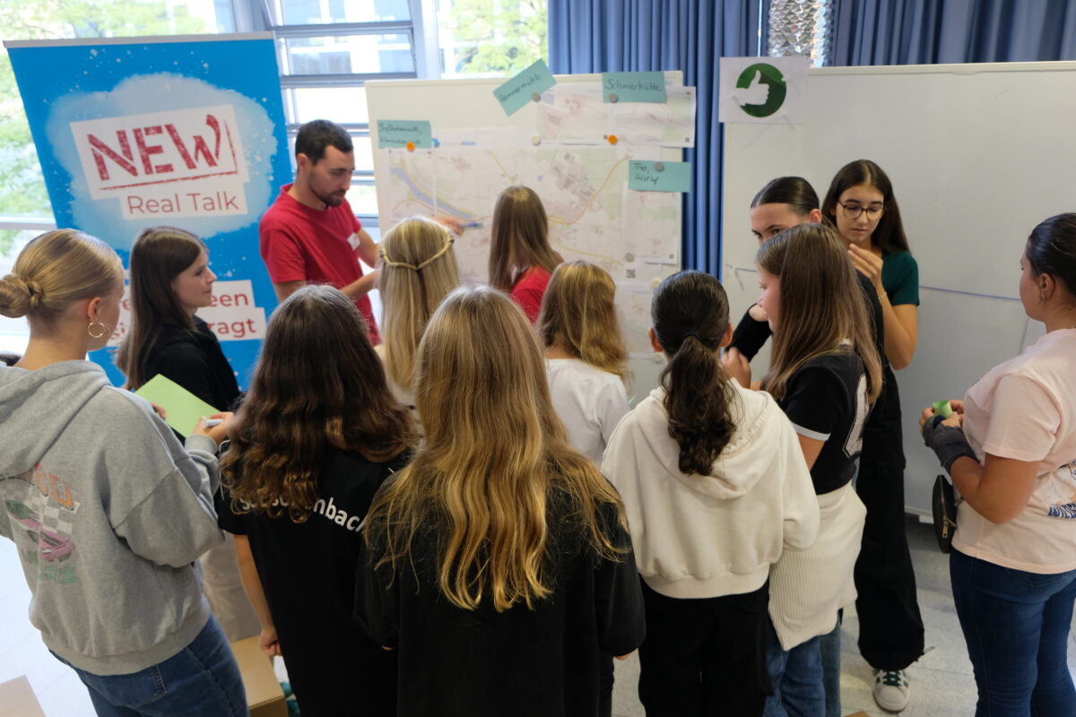 Schlammersdorf fördert Jugendarbeit durch NEW-Real-Talk