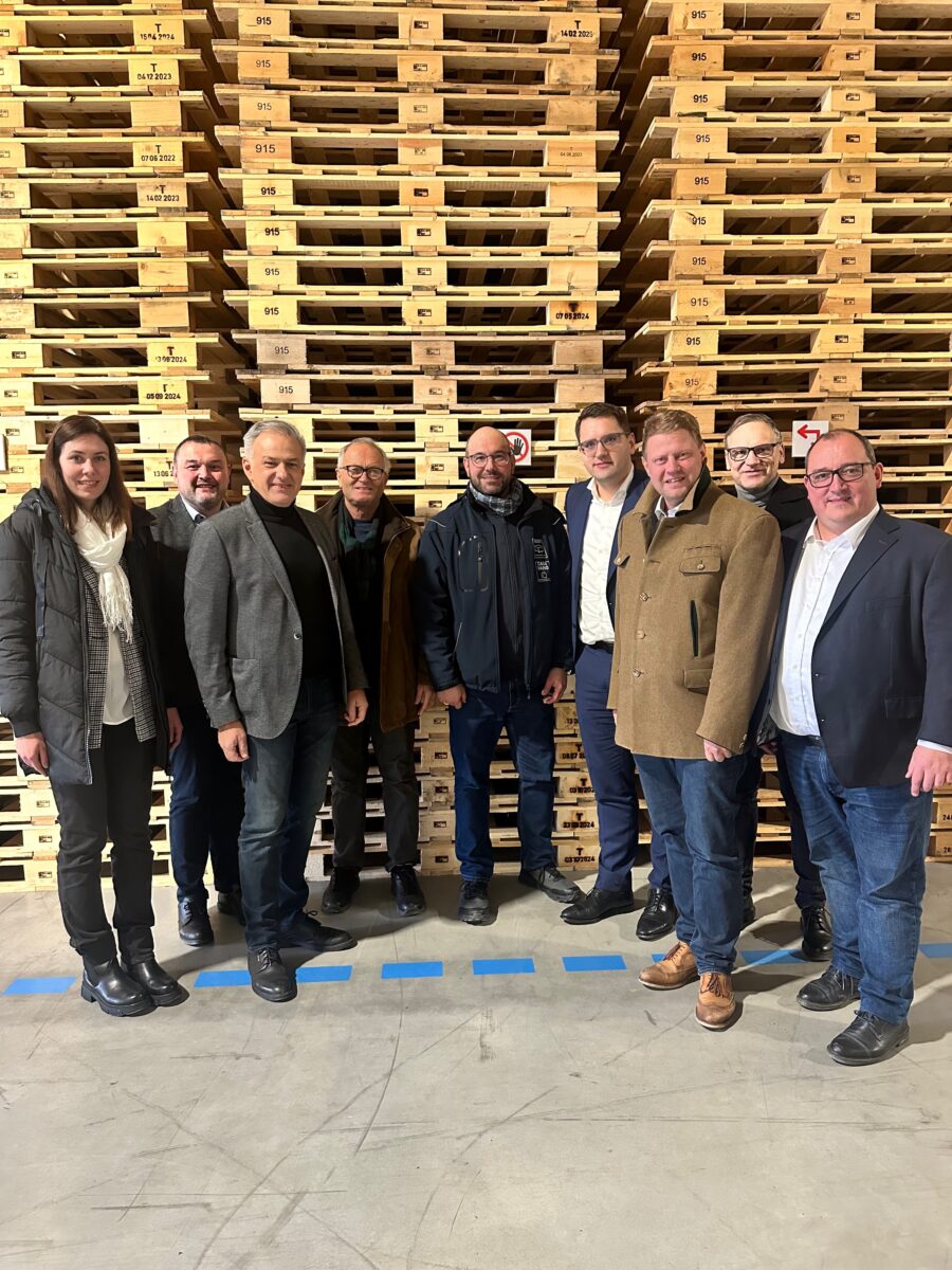 Weck Holz zeigt: Holzverpackungen erobern Welthandel