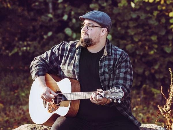 Frischer Wind für die Oberpfälzer Musikszene: Thorsten Horn startet Solo mit "Oberpfalzpop"