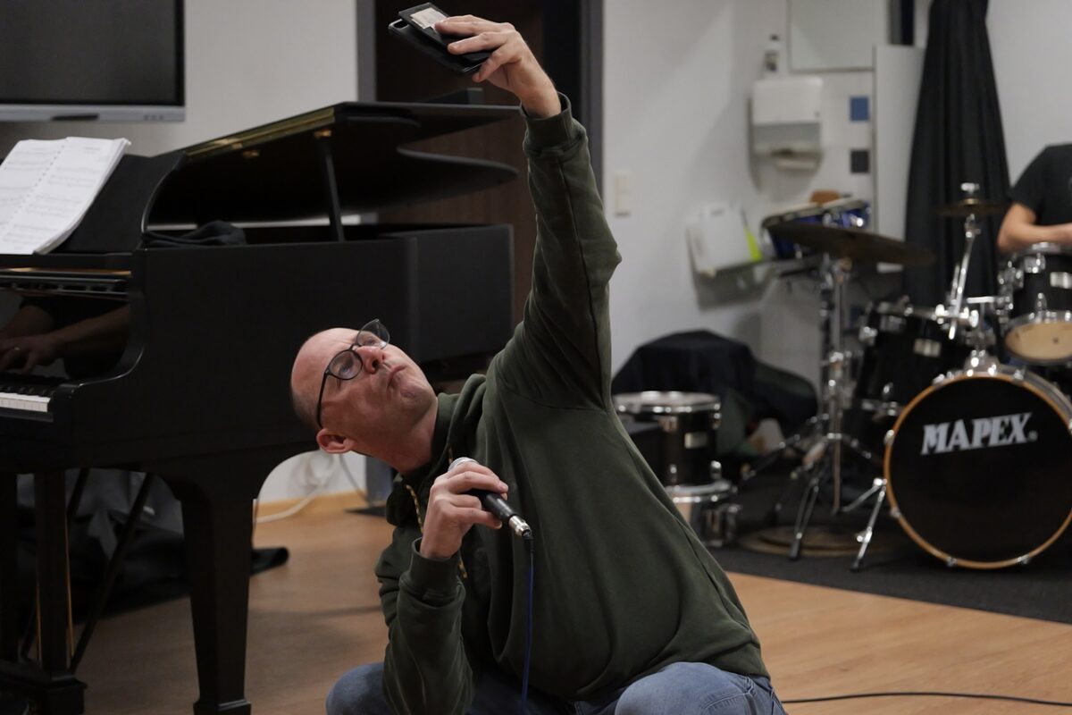 OVIGO Theater entführt in die Welt des Online-Datings