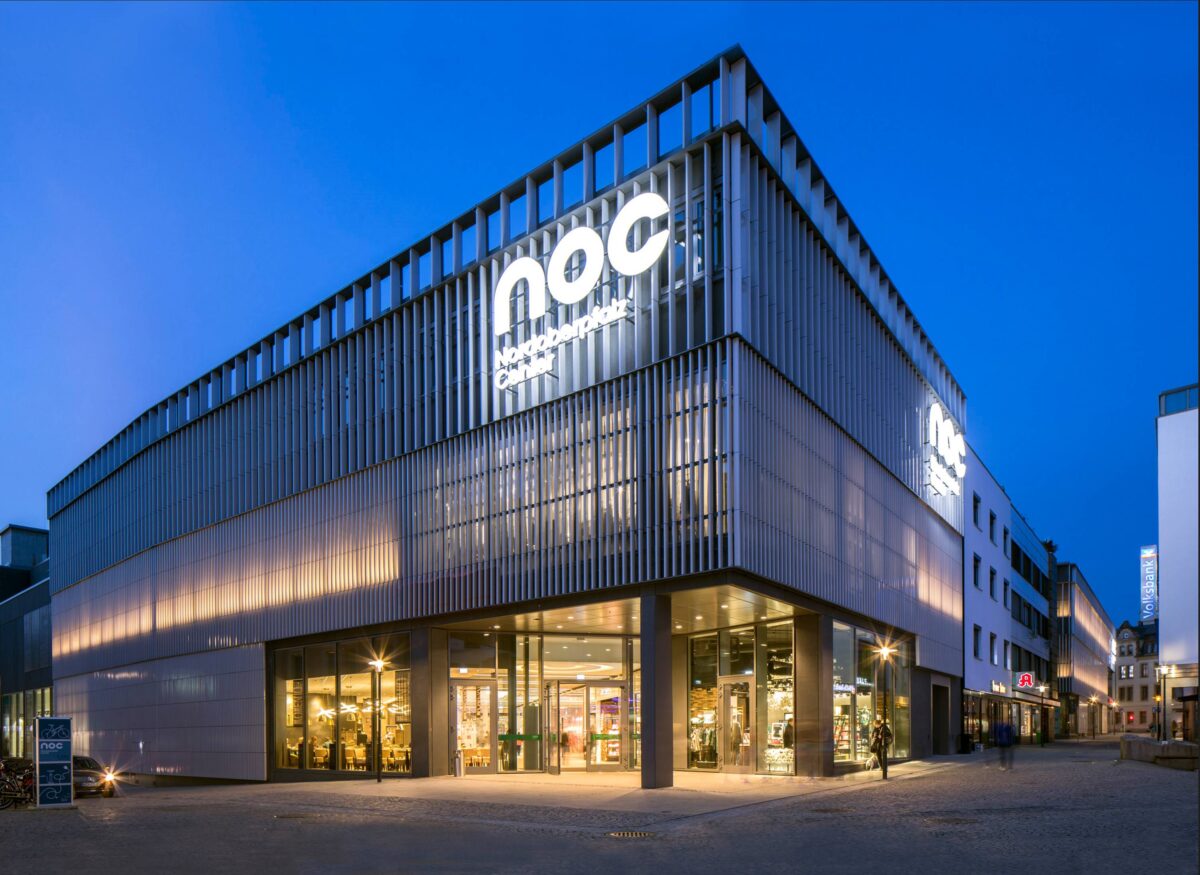 IPH revitalisiert Shopping-Center NOC in Weiden
