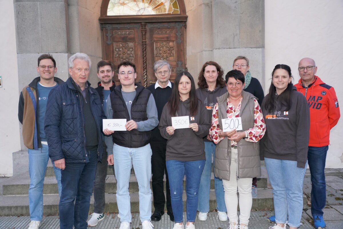 1200 Euro Spende für eine liebenswerte Helferin