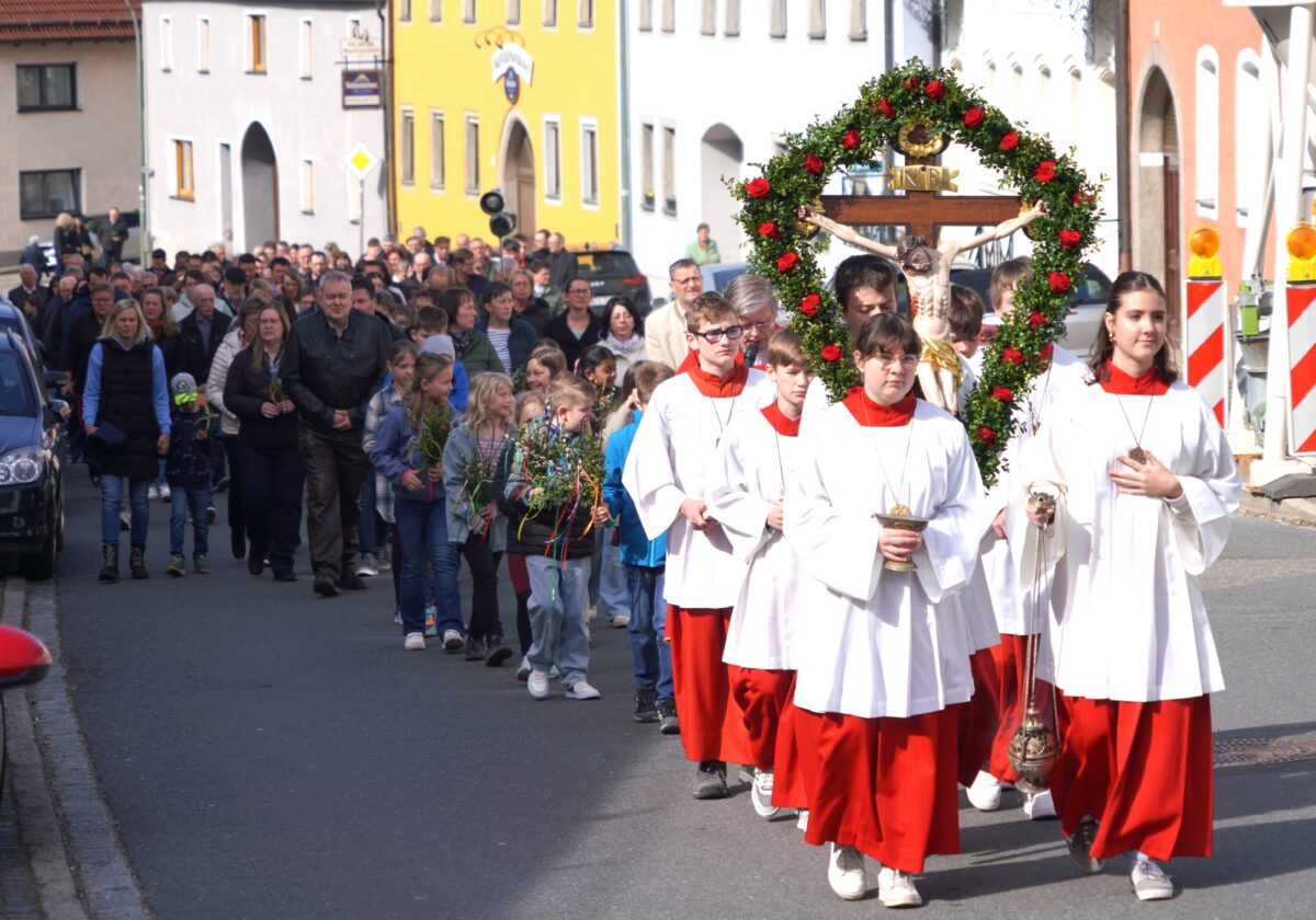 Palmsonntag in Waldthurn feierlich begangen