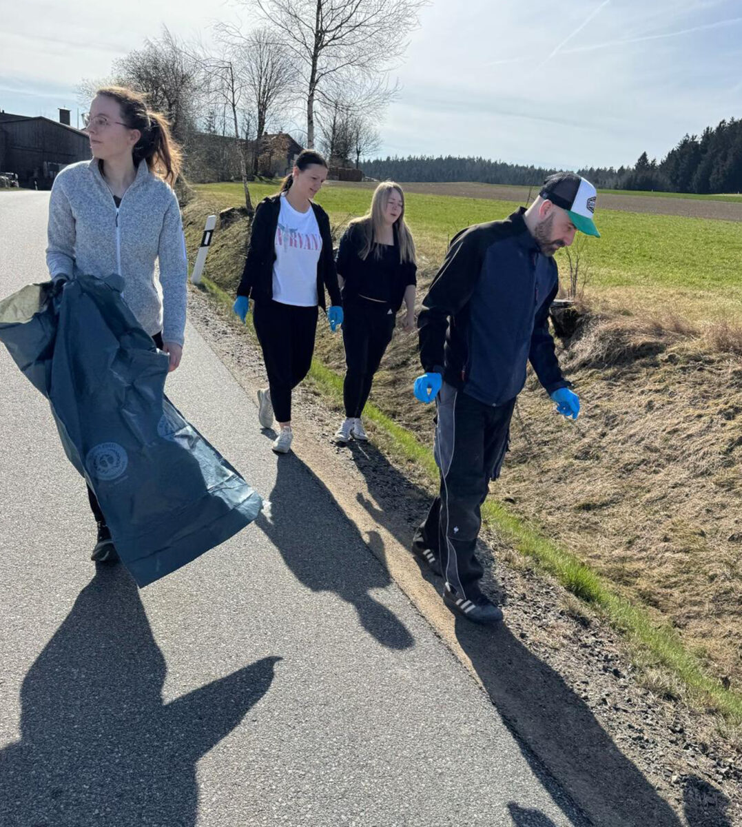 Führungsriege der Kolpingsfamilie bei Rama-Dama-Aktion aktiv