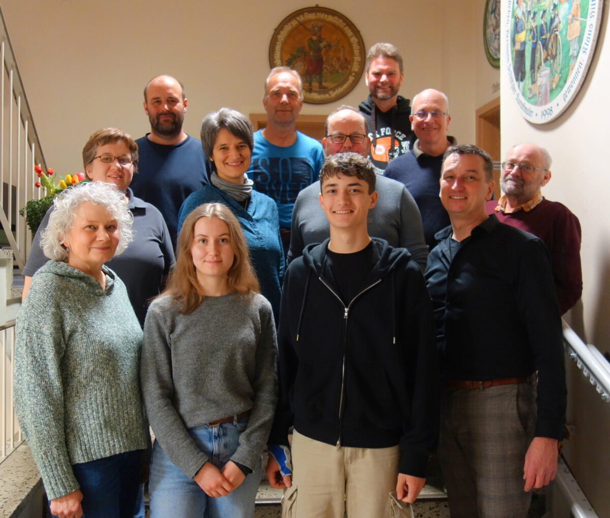 12 neue Rettungsschwimmer für Kanu-Weiden ausgebildet