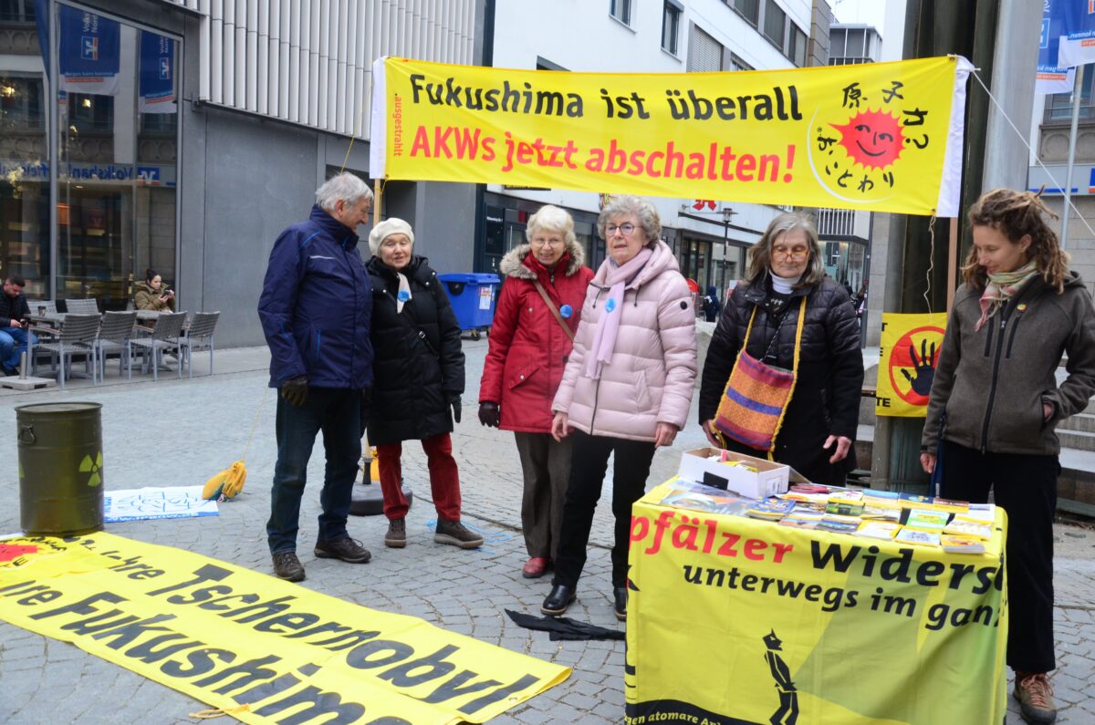 Mahnwache erinnert an Tschernobyl und Fukushima