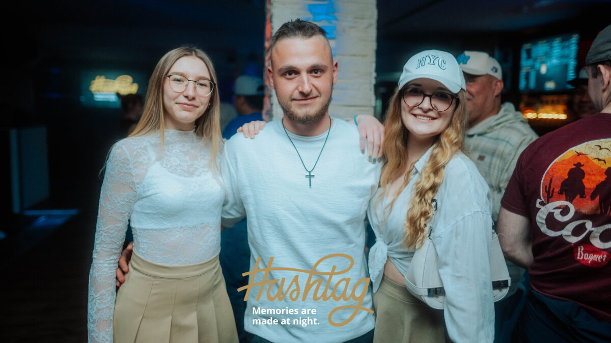 Heißes Frühlingserwachen im Hashtag