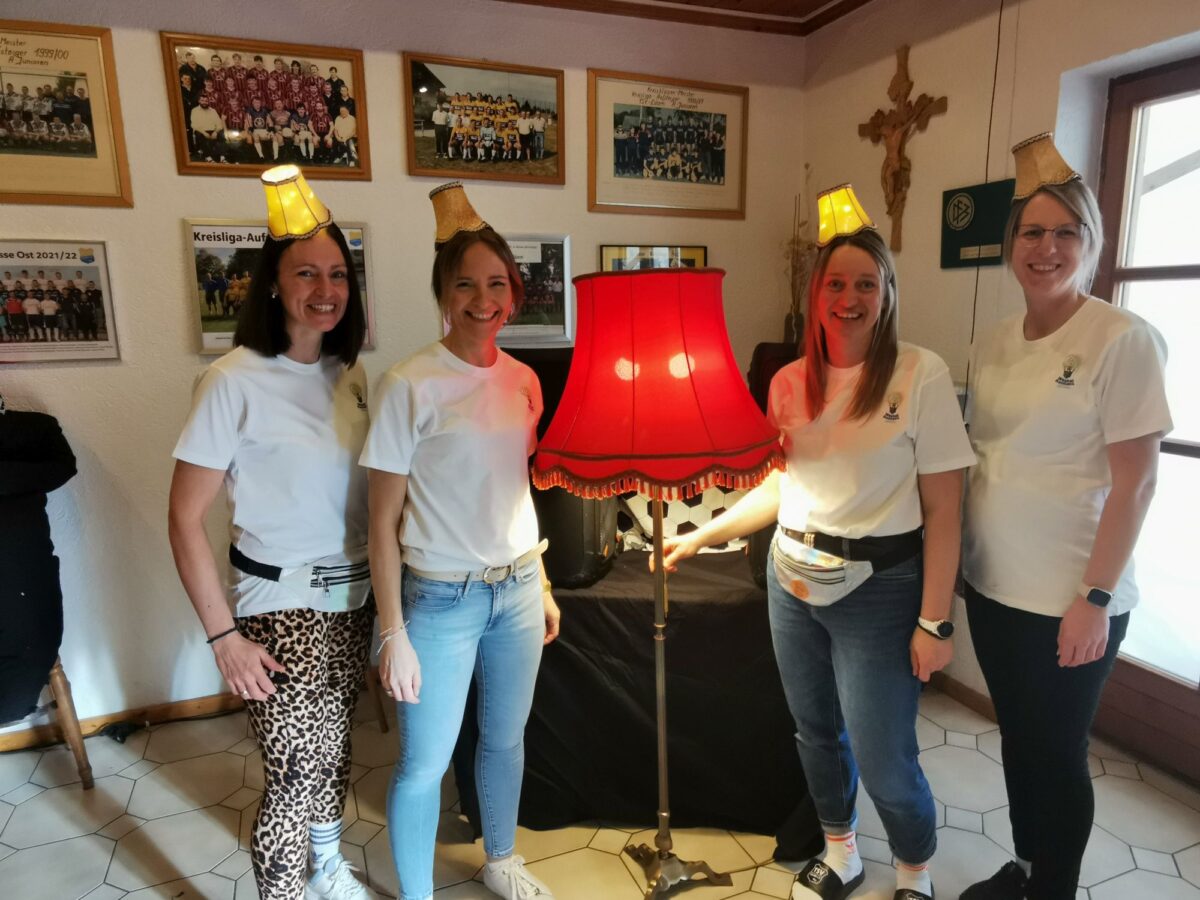 Feierlaune pur beim TSV-Hausfasching in Eslarn