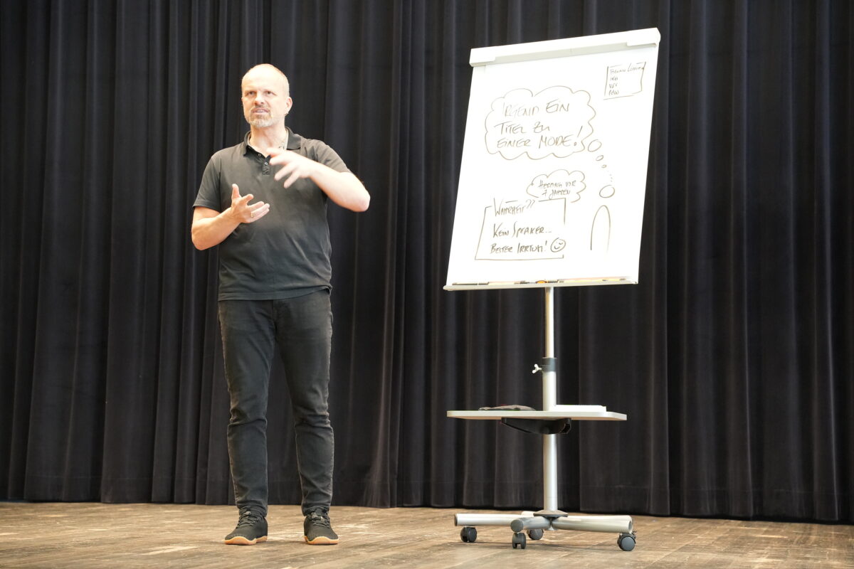 Grenzüberschreitender Branchentreff beflügelt Mechatronik und IT