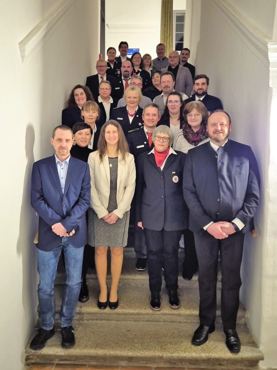 Ehrenzeichen für langjähriges BRK-Engagement in Weiden und Neustadt