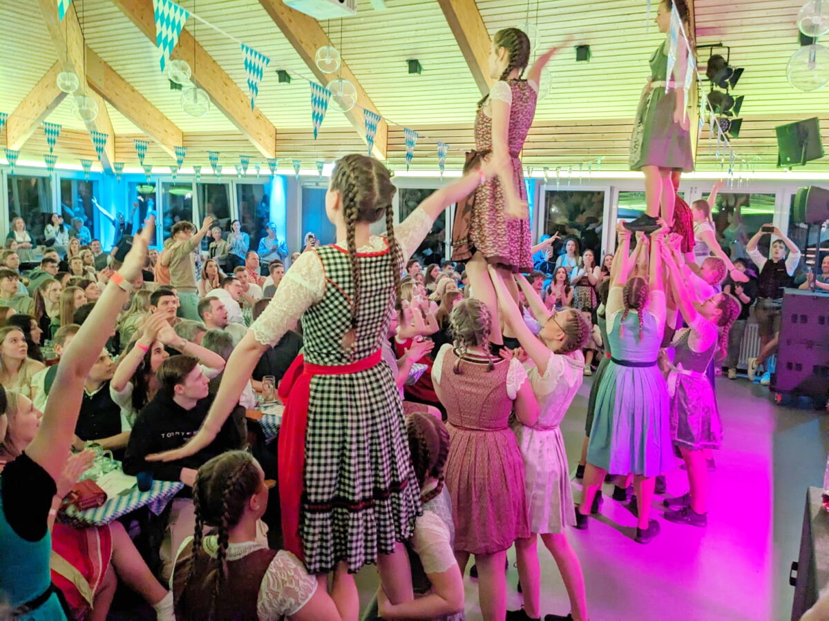 Speinshart feiert ausgelassen die Starkbierzeit