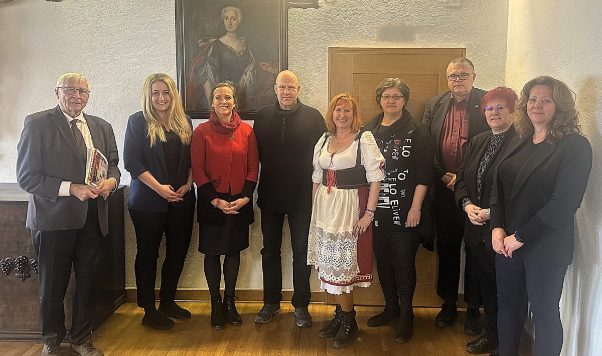 Treffen zur grenzüberschreitenden Spurensuche im ehemaligen Kreis Tachau