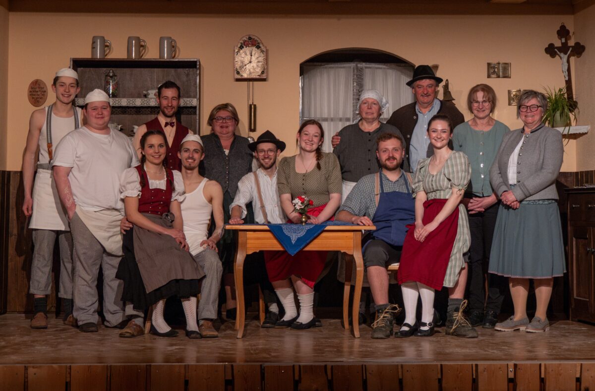 Basalttheater glänzt mit Frühlingsstück