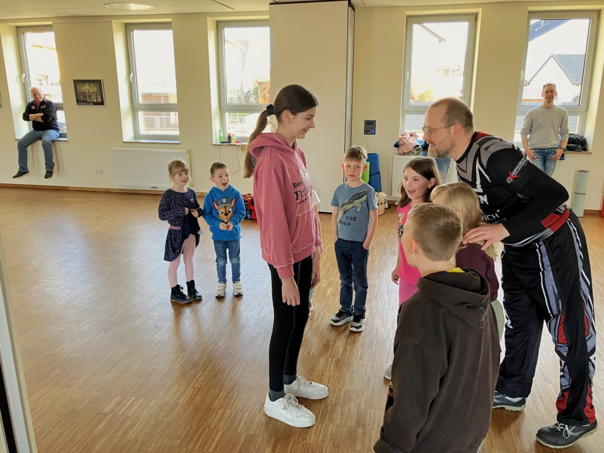 PM; TEUBLITZ; Faschingsferien voller Kreativität und Aktion