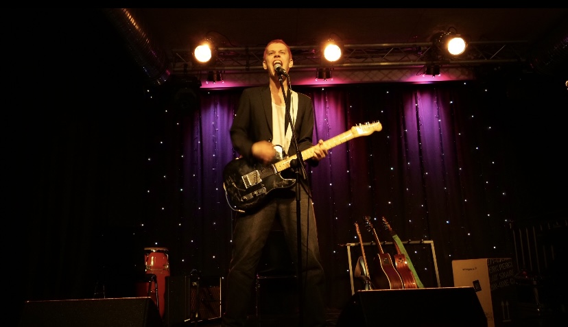 "Magazine Front Cover" siegt bei Europavox Campus Wettbewerb