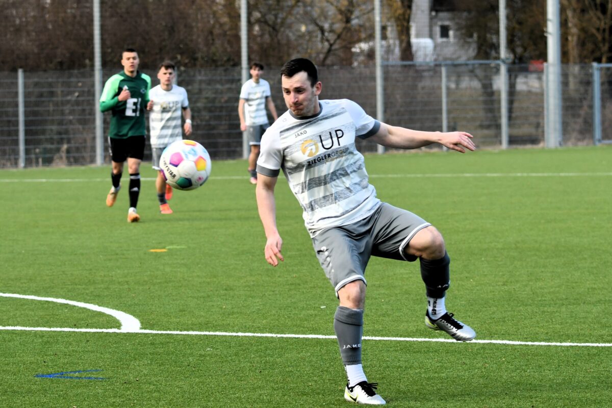 Das bekannte Quäntchen Glück fehlte im Oberpfalzderby  auf Augenhöhe