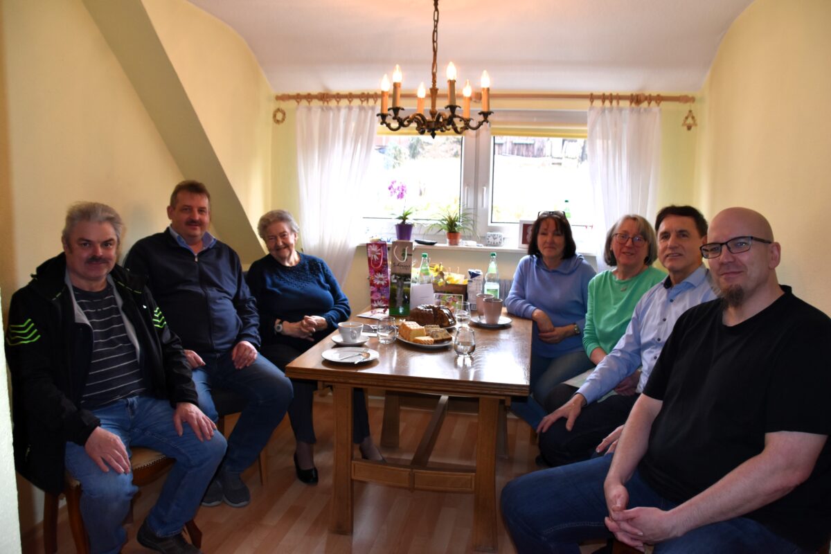 Schönseer Urgestein feiert 85. Geburtstag