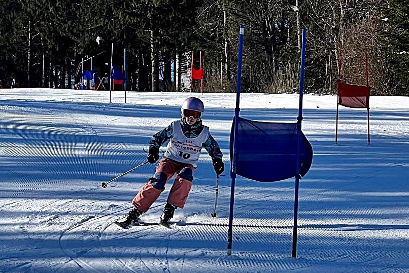 Schüler triumphieren bei alpinem Rennkurs in Weiden