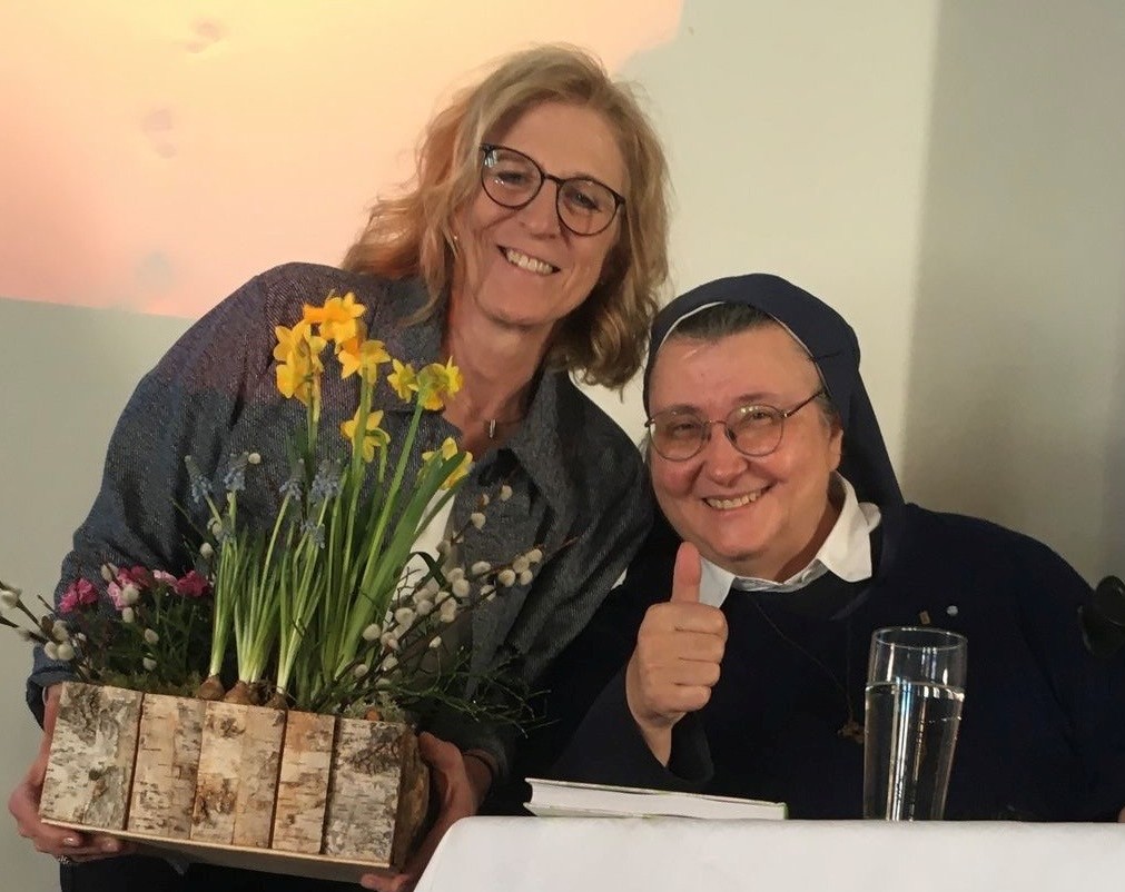 Schwester Teresa begeistert im Seniorenkreis